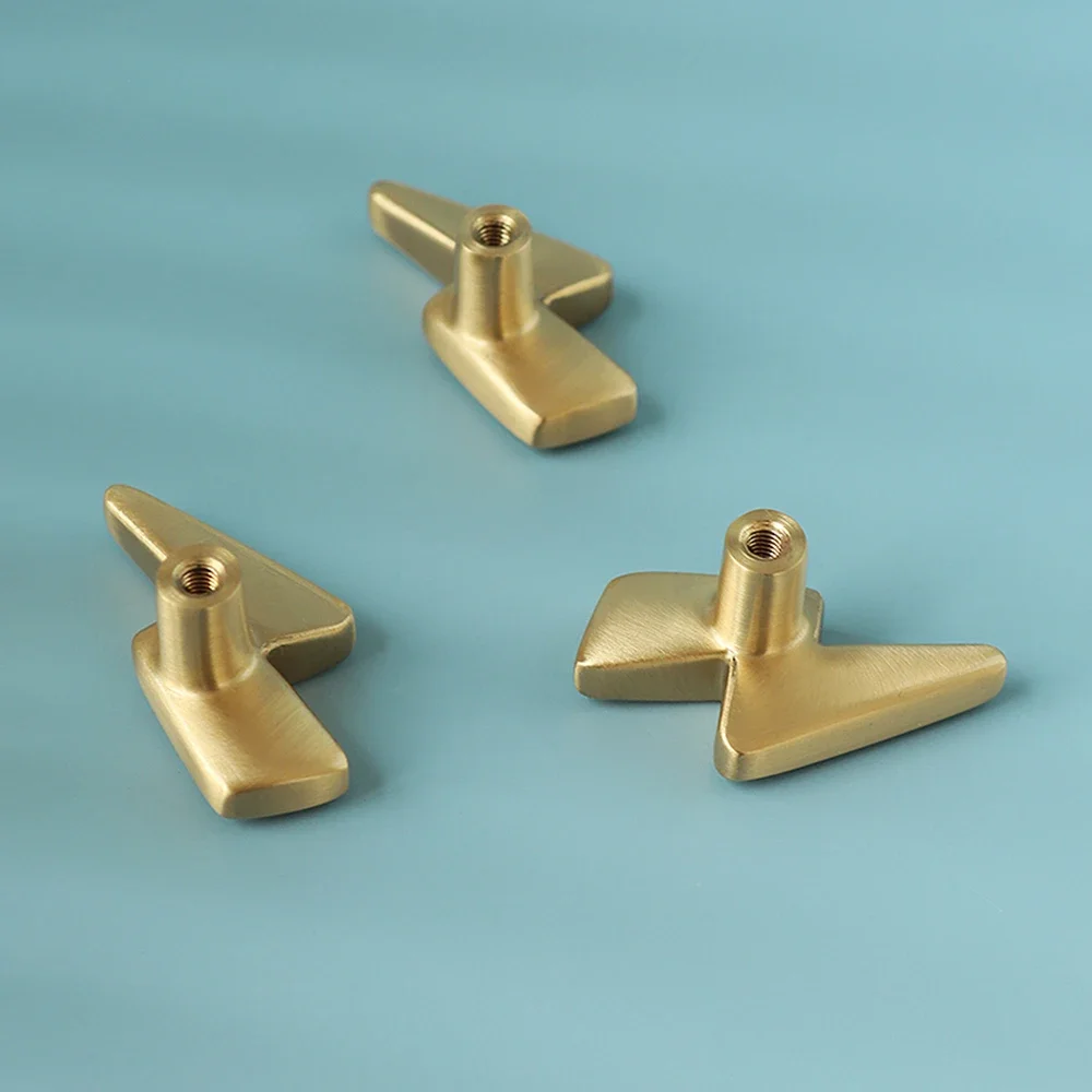Lightning Design Messing Kastk - Unique Furniture Hardware Pulls recensie en prijs